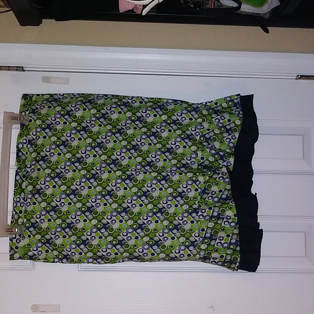 Short skirt